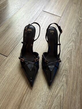 Zara Black Patent Pointed Slingback Heels with Buckle Detail